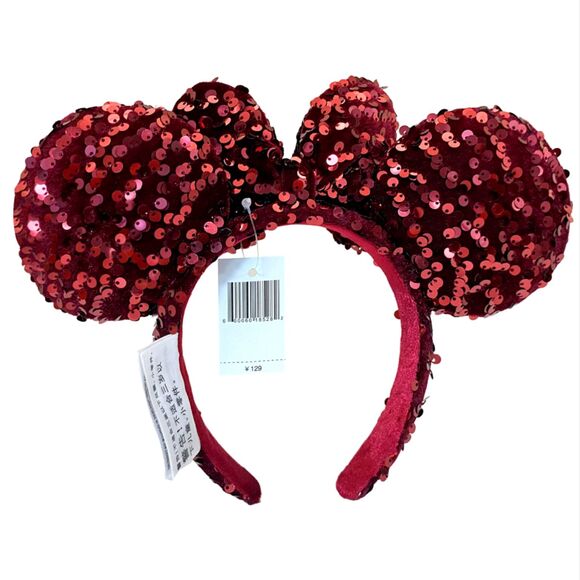 Disney Christmas 2025 Lil Rin Rin Plush Badge Red New